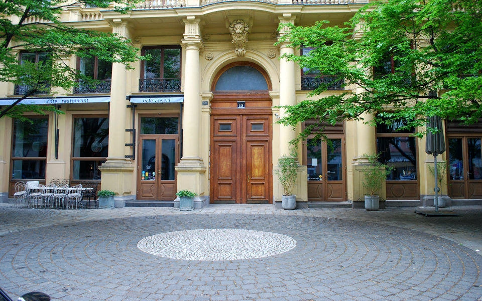 Building entrance on Praterstrasse